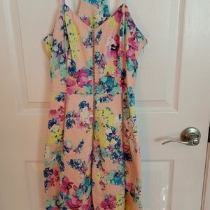Dresses - Adorable floral fit & flare cocktail dress Dresses - Adorable floral fit & flare cocktail dress